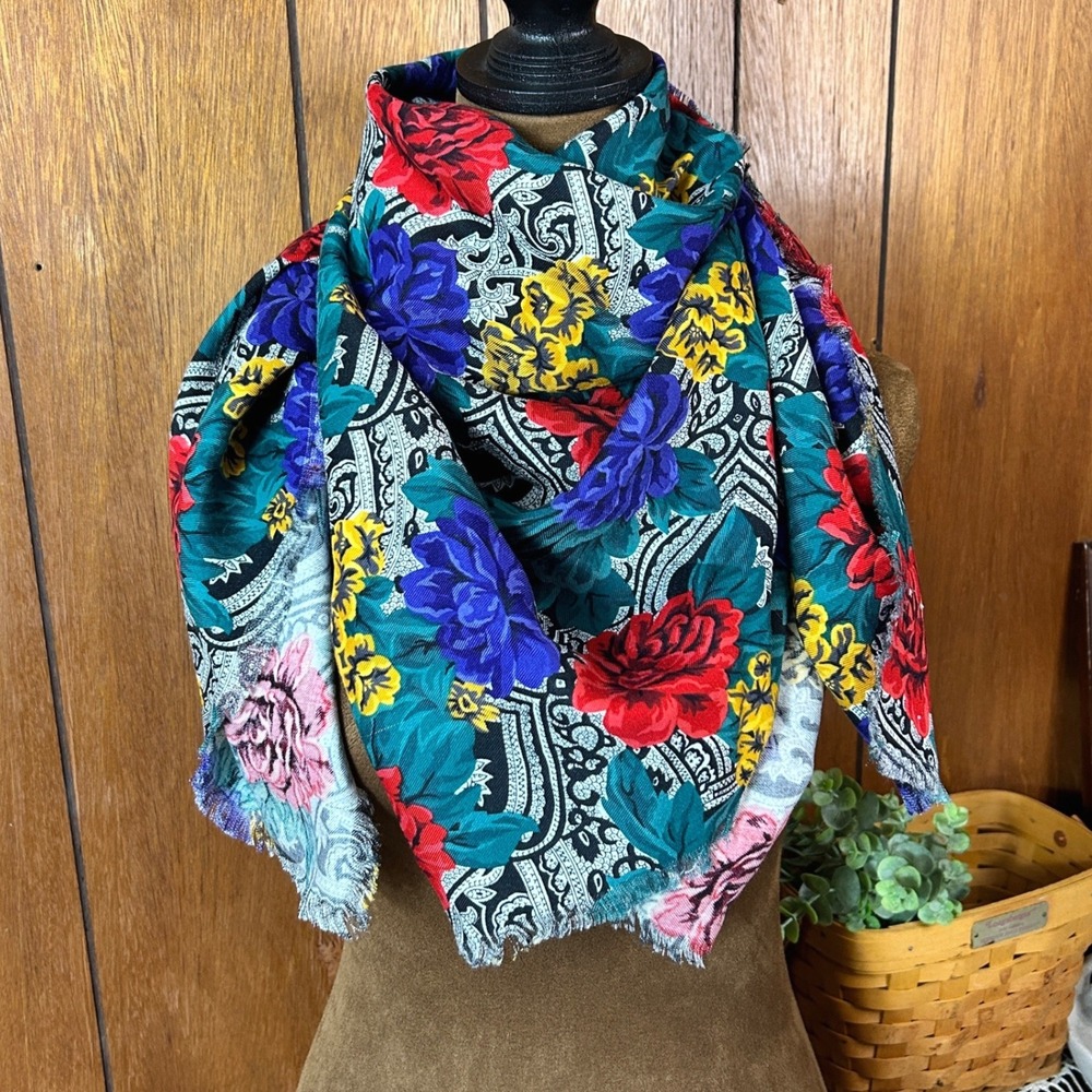 Vintage JH Collections Vintage Scarf Large‎ Floral Paisley Print